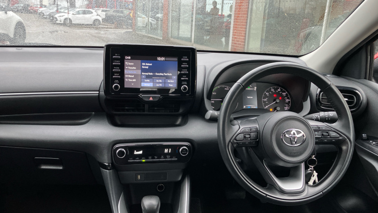 Toyota Yaris 1.5 Hybrid Icon 5dr CVT Hybrid Hatchback